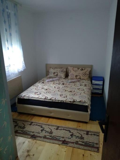 Vila Cozy House Cvetkovic Ni Exteriér fotografie